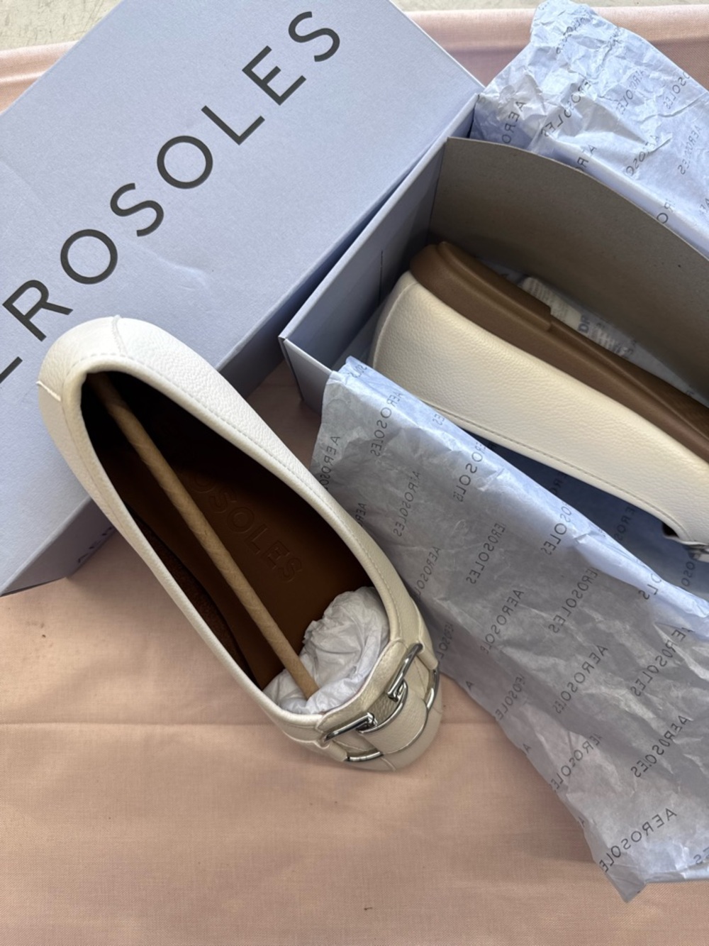 AEROSOLES Ivory Leather Slip-On Loafers with Silver Buckle